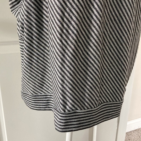 Coldwater Creek XL 16 short dolman sleeve top metallic gray black - Picture 4 of 10